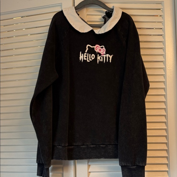 Hello Kitty Other - Hello Kitty Black and White Crew Neck Sweater